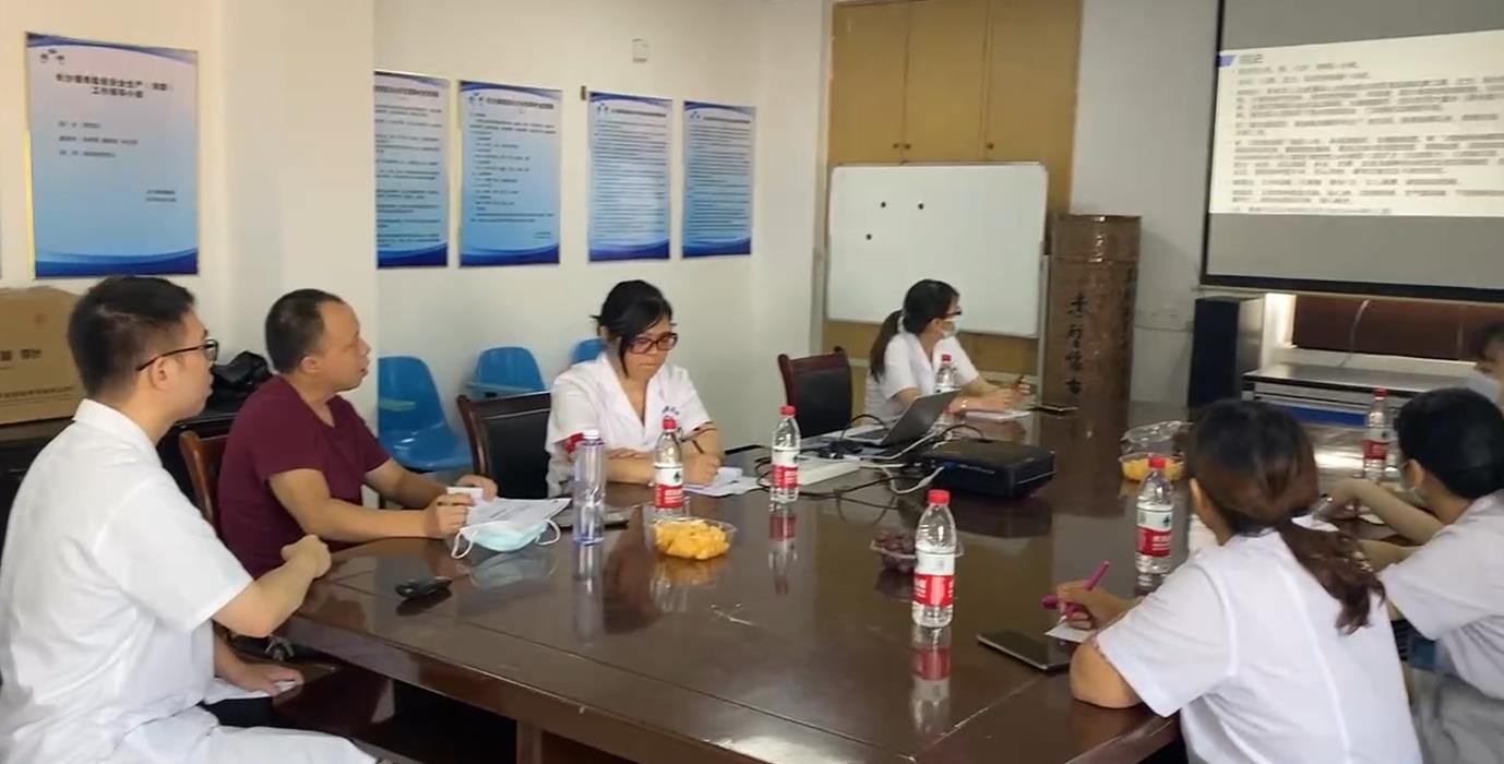 討論.jpg 討論.jpg