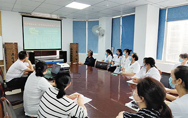 長(zhǎng)沙德雅醫(yī)院開(kāi)展"醫(yī)?；鸨O(jiān)管宣傳月"活動(dòng)